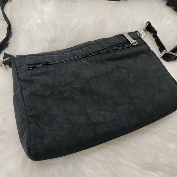 Travelon Exclusive Edition RFID Paisley Lining Black Quilted Crossbody Bag - Picture 3 of 11